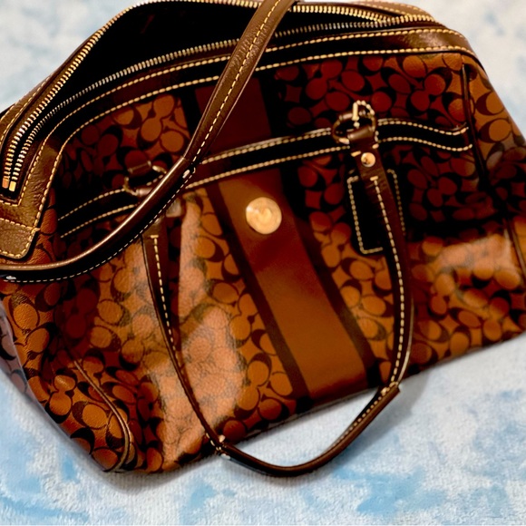 Coach bag 💼 - Picture 3 of 5